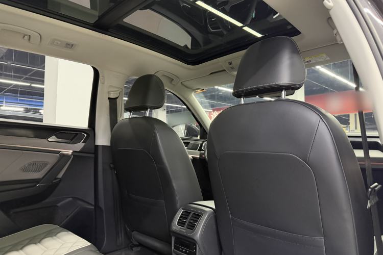 Used Volkswagen Tayron 2023 280TSI Two-Wheel-Drive Luxury Plus Advanced Version