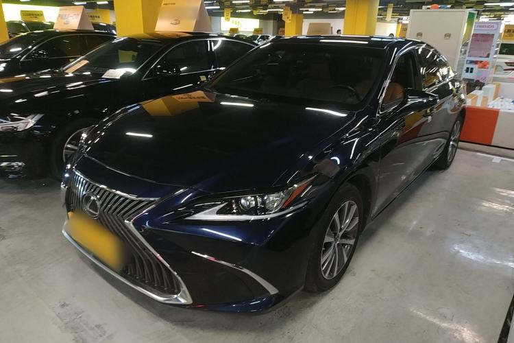 Used Lexus ES 2020 200 Excellence Edition