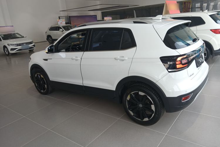 Used Volkswagen Tacqua 2023 200TSI DSG Joy-Connect Edition
