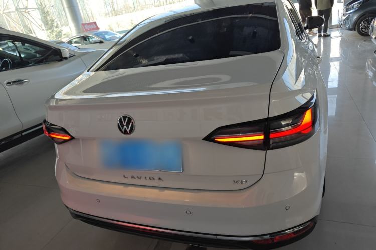 Used Volkswagen Lavida 2025 New Sharp 1.5L Outstanding New Vision Edition
