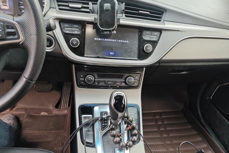 Used Geely Auto Emgrand GS 2016 Elegant Edition 1.3T Automatic ZhenShang Model
