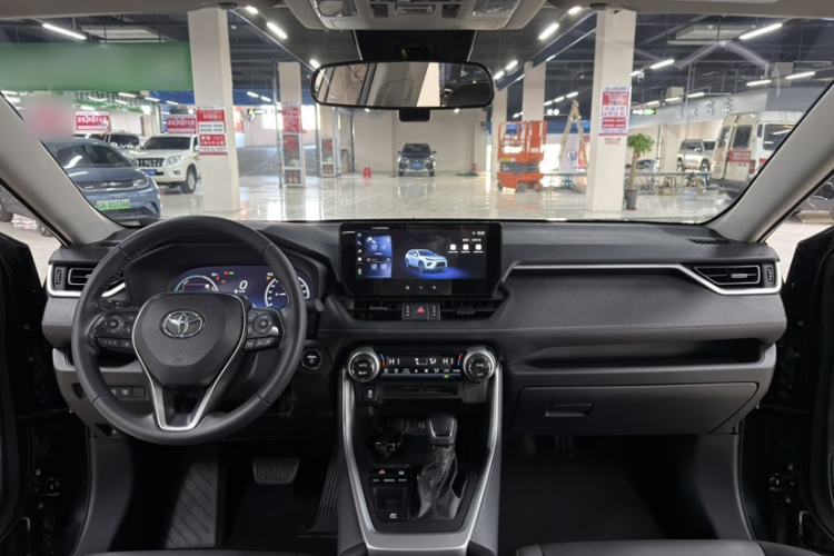 Used Toyota Wildlander 2023 Dual-Motor 2.5L E-CVT Two-Wheel Drive Luxury PLUS Edition