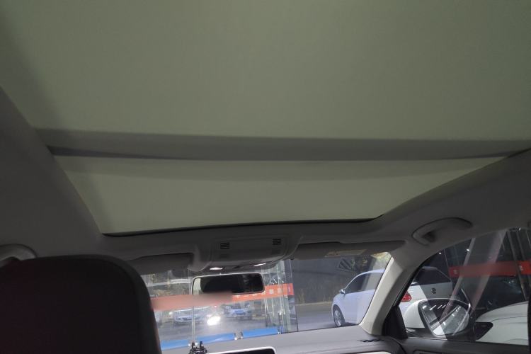 Used Volkswagen T-ROC 2023 280TSI DSG Two-Wheel Drive Time Edition
