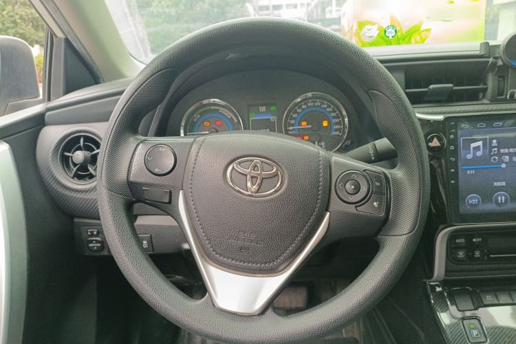 Used Toyota Levin 2017 Revised Dual-Engine 1.8H GS E-CVT Elite Sunroof Version China V Standard

