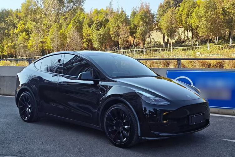 Used Tesla Model Y 2022 Rear-Wheel-Drive Version
