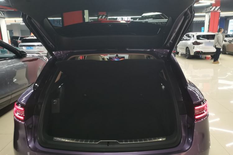 Used Hima AITO M5 2025 Extended-Range Ultra All-Wheel-Drive Version
