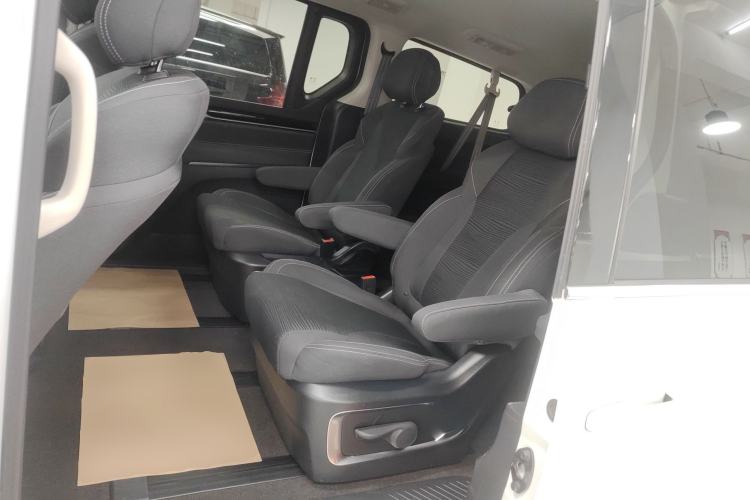 Used SAIC MAXUS G20 2020 2.0T Gasoline Automatic Luxury Edition
