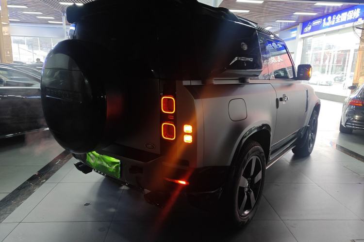 Used Land Rover Defender 2023 90 2.0T P300 X-DYNAMIC HSE