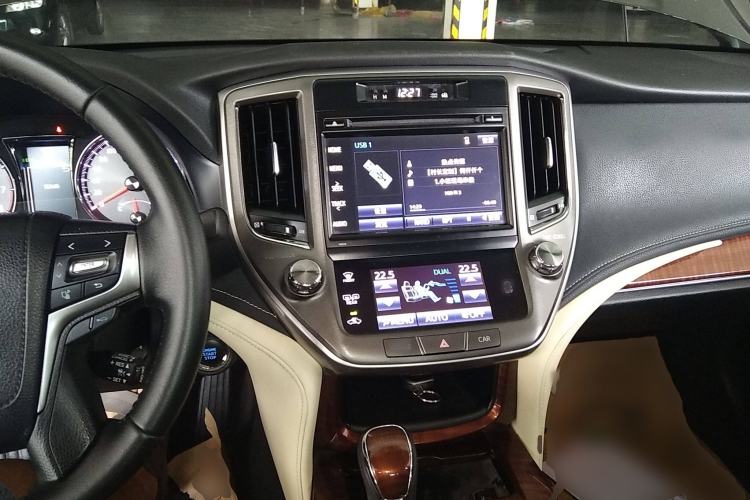 Used Toyota Crown 2015 2.5L Smart Edition
