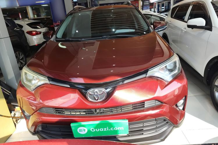 Used Toyota RAV4 2016 2.0L CVT Two-Wheel Drive Fashion Edition China V Standard