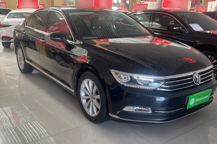 Used Volkswagen Magotan 2019 330TSI DSG Leading Model China VI Standard