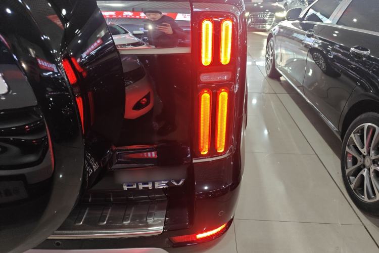 Used Tank 500 New Energy 2023 Hi4-T
