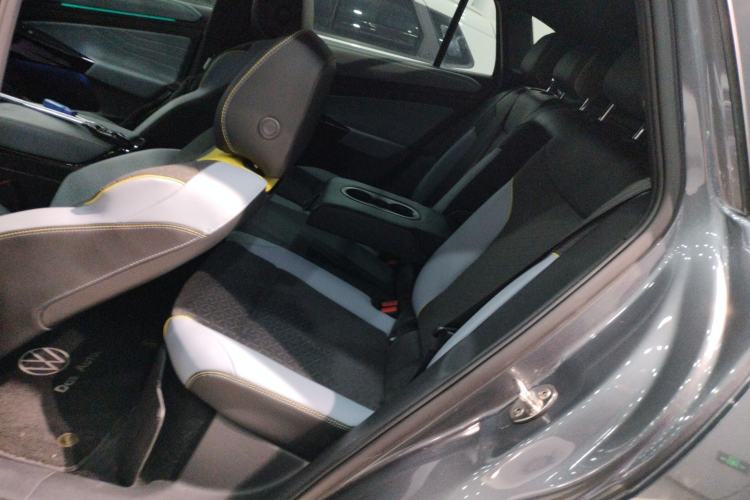 Used Volkswagen ID.4 X 2022 Smart Enjoyment Long-Range Edition