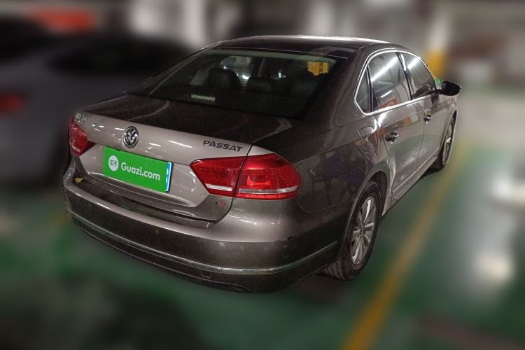 Used Volkswagen Passat 2014 1.8TSI DSG Luxury Edition
