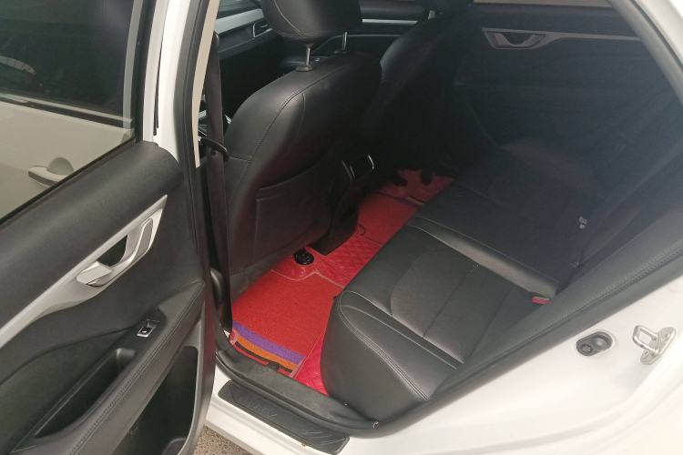 Used Geely Auto Vision 2019 Upgraded Model 1.5L Manual Luxury Version China VI Standard
