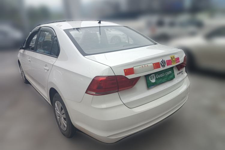 Used Volkswagen Santana 2016 1.6L Manual Fashion Edition
