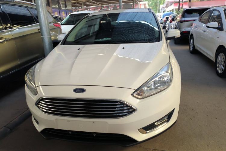 Used Ford Focus 2017 Sedan EcoBoost 125 Automatic Supreme Style SmartDrive Edition
