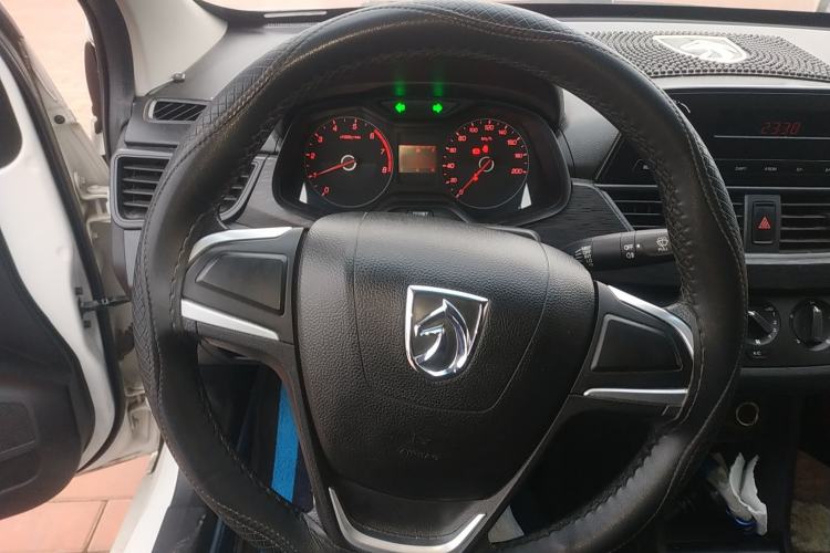 Used Baojun 310 2016 1.2L manual Comfort trim level
