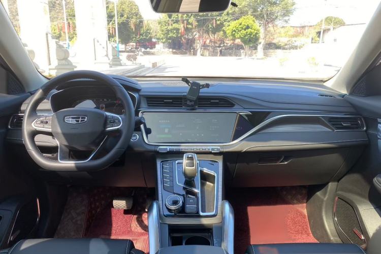 Used Geely Auto Emgrand X7 Sport 2020 1.8TD DCT ZhiZun PRO
