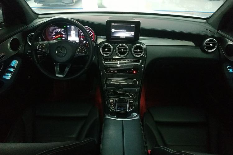 Used Mercedes-Benz GLC 2019 GLC 200 L 4MATIC
