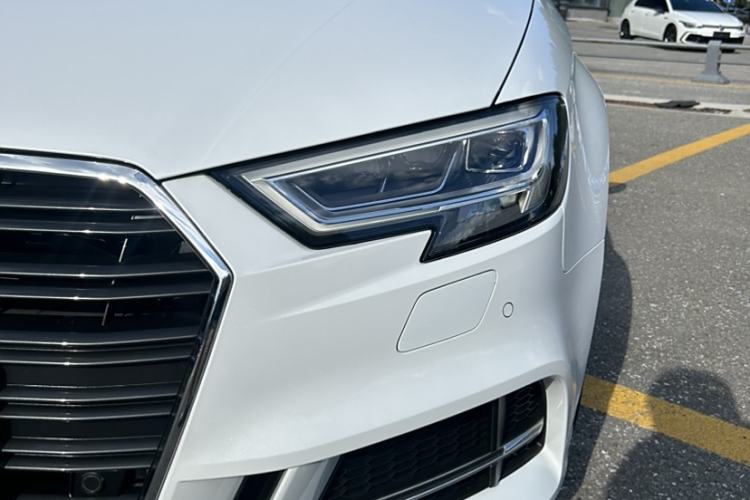 Used Audi A3 2019 Limousine 35 TFSI Fashion Edition China VI Emission Standard
