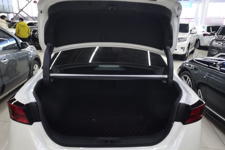 Used Nissan Teana 2021 2.0L XL Upper AD1 Smart Drive & Navigation Edition
