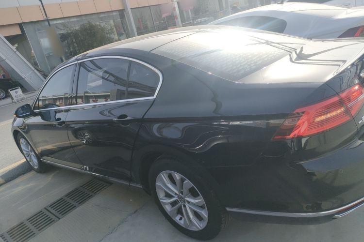 Used Volkswagen Magotan 2017 330TSI DSG Luxury Model
