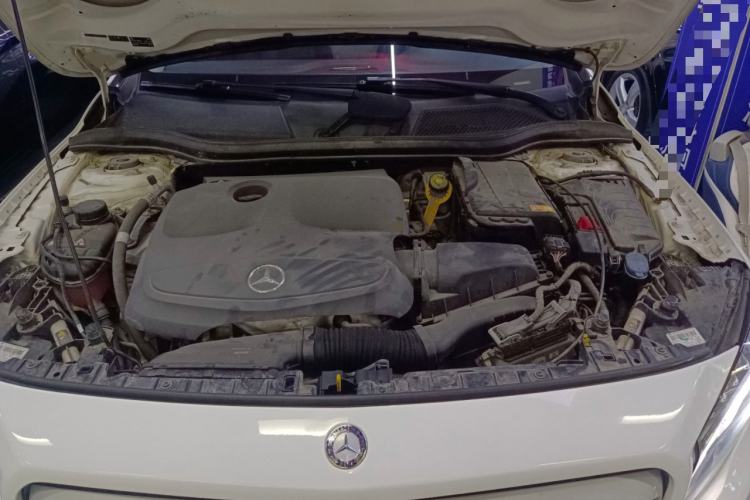 Used Mercedes-Benz GLA 2015 GLA 220 4MATIC Fashion Model