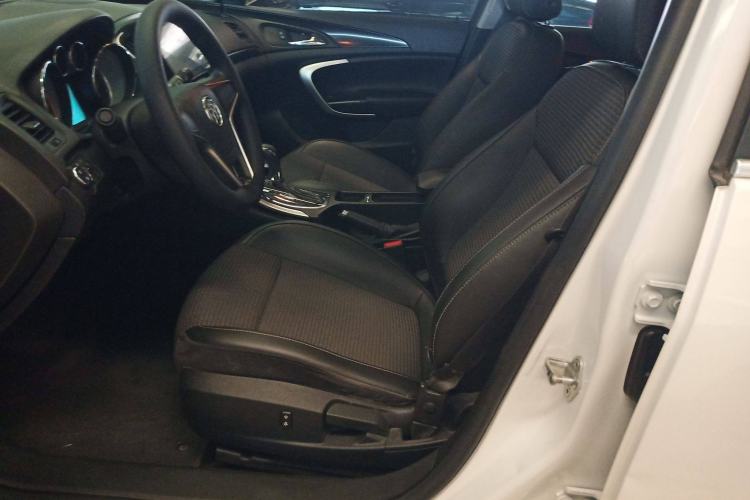 Used Buick Regal 2015 1.6T Leading Technology Model
