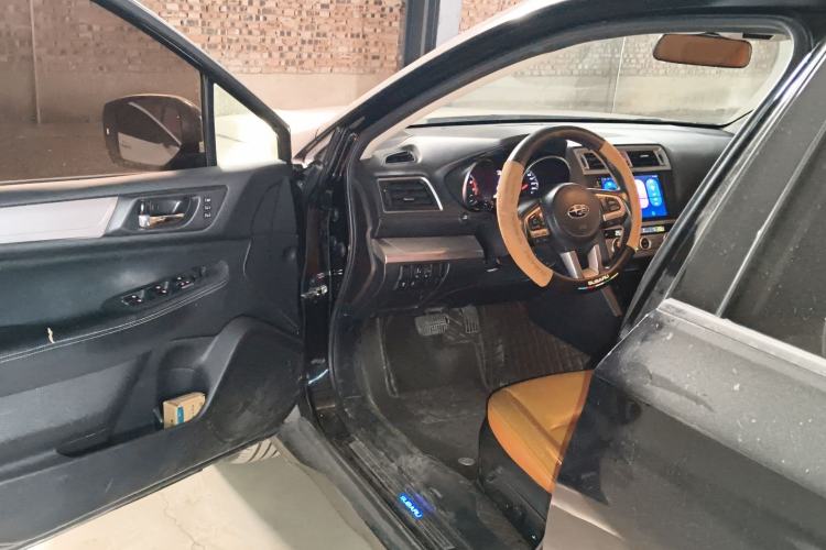 Used Subaru Outback 2015 2.5i Classic Edition
