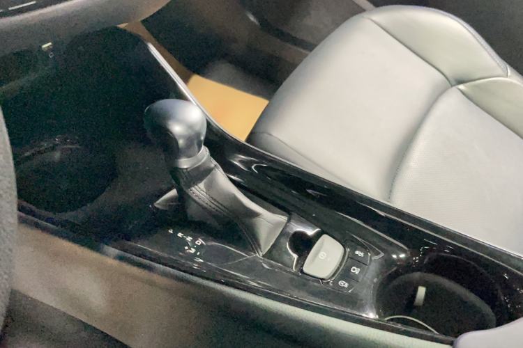 Used Toyota C-HR 2020 2.0L Leading Edition
