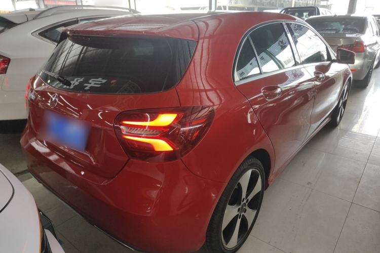 Used Mercedes-Benz A-Class (Import) 2016 A 200 Fashion Model