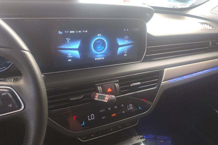 Used Hongqi HS5 2022 Revised Version 2.0T Smart Connect Flagship Edition
