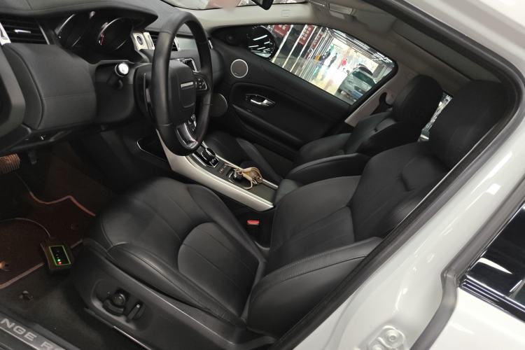 Used Land Rover Range Rover Evoque 2018 240 PS SE Smart Brilliance Edition