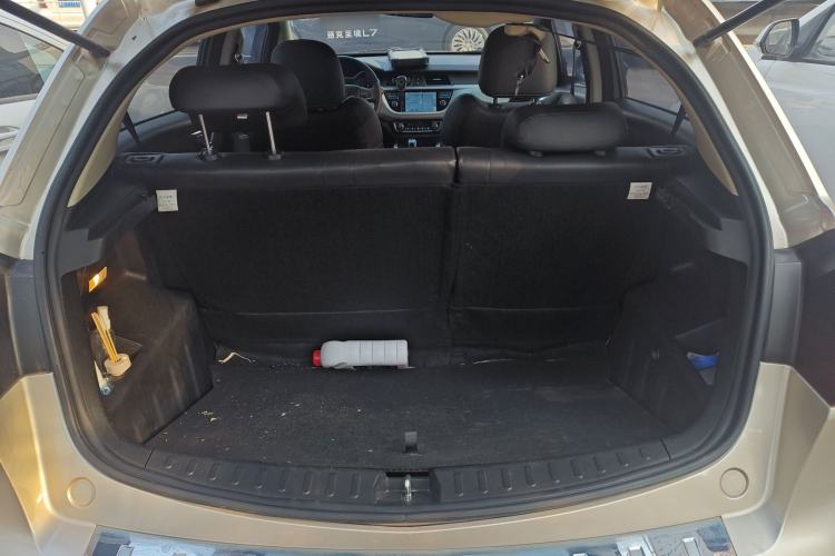 Used Geely Auto Vision X3 2017 1.5L Manual Luxury Model
