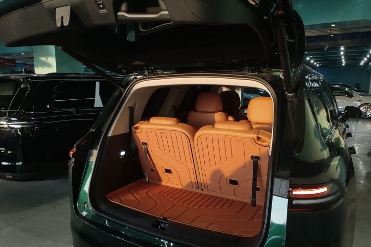 Used Leapmotor C16 2026 All-Electric 630 LiDAR Zhizun Edition 6 Seats