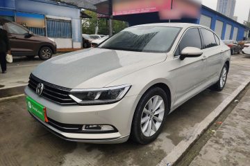 Used Volkswagen Magotan 2019 330TSI DSG Leading Edition China V Standard