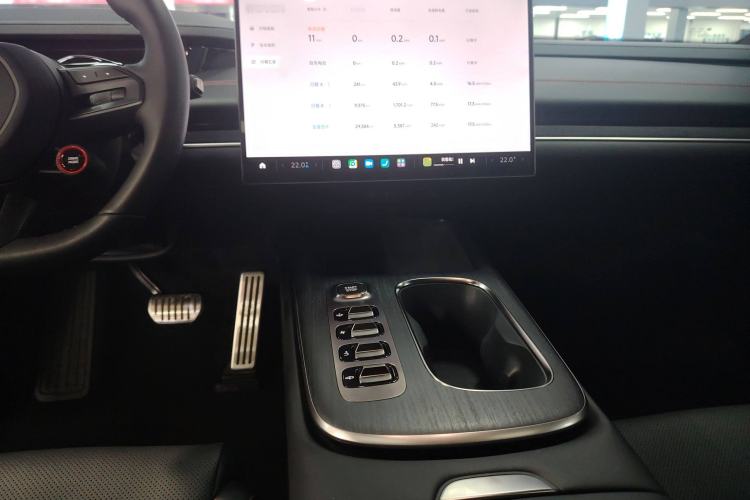 Used  SU7 2024 Four-Wheel Drive Ultra-Long Range Advanced Intelligent Driving Max Edition
