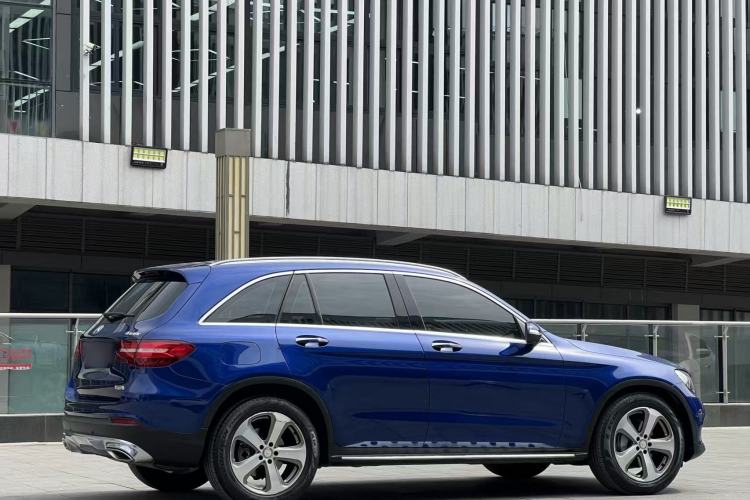 Used Mercedes-Benz GLC 2016 GLC 300 4MATIC Dynamic Model
