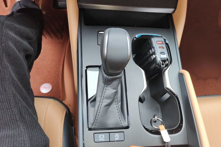 Used Lexus ES 2025 200 Premium Edition
