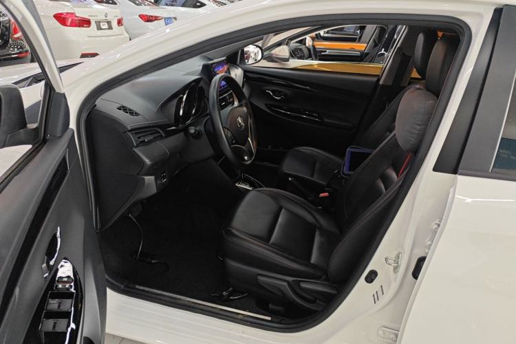 Used Toyota YARiS L Zhi Xian 2022 1.5L CVT Luxury PLUS Edition