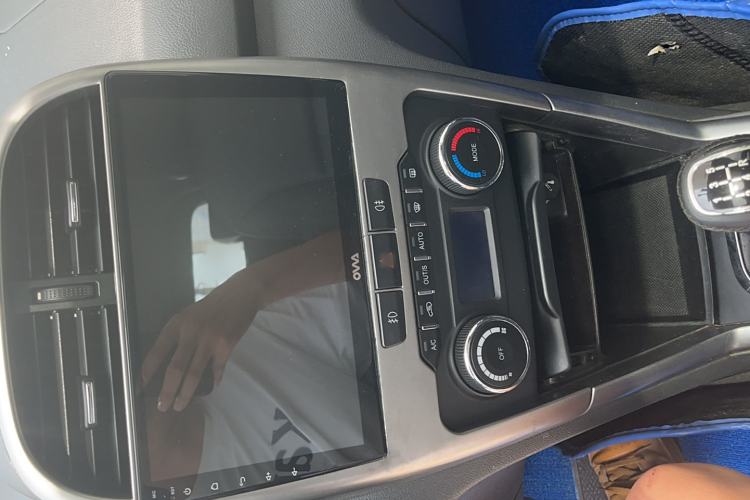 Used Chery Tiggo 3 2015 1.6L Manual Zhishang Commemorative Edition
