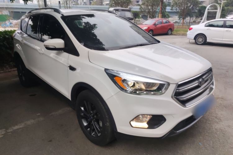 Used Ford Kuga 2019 EcoBoost 180 Two-Wheel-Drive Platinum Edition China VI Standard