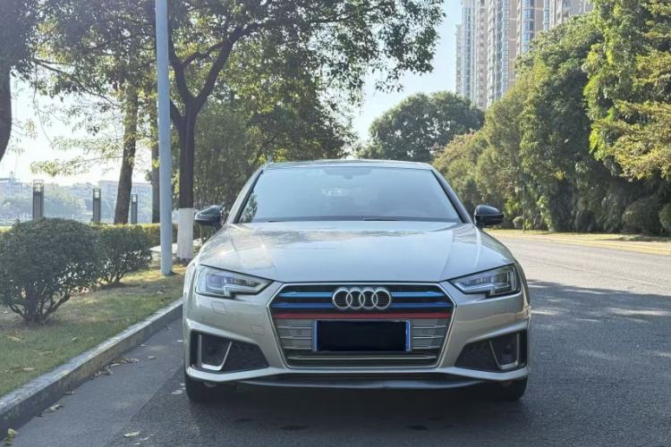 Used Audi A4L 2019 45 TFSI quattro Individual Sport Edition China V
