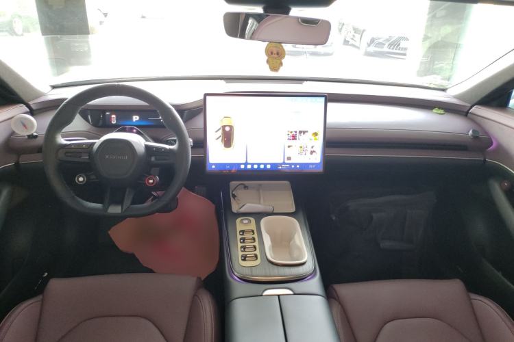 Used  SU7 2024 Rear-Drive Ultra-Long Range Advanced Pro-Level Intelligent Driving Version
