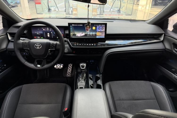 Used Toyota Camry 2024 Dual-Motor 2.0HS Sport Edition