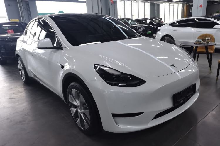 Used Tesla Model Y 2022 Rear-Wheel-Drive Version
