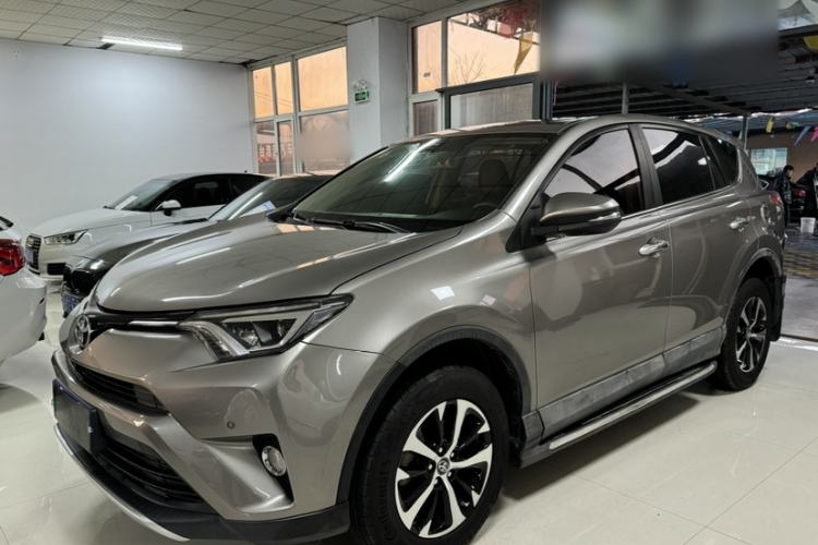 Used Toyota RAV4 2016 2.0L CVT Two-Wheel Drive Smart Edition China V Standard
