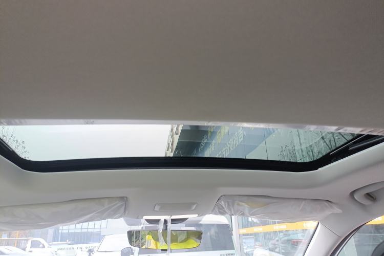 Used Roewe i5 2023 1.5L CVT Luxury Edition