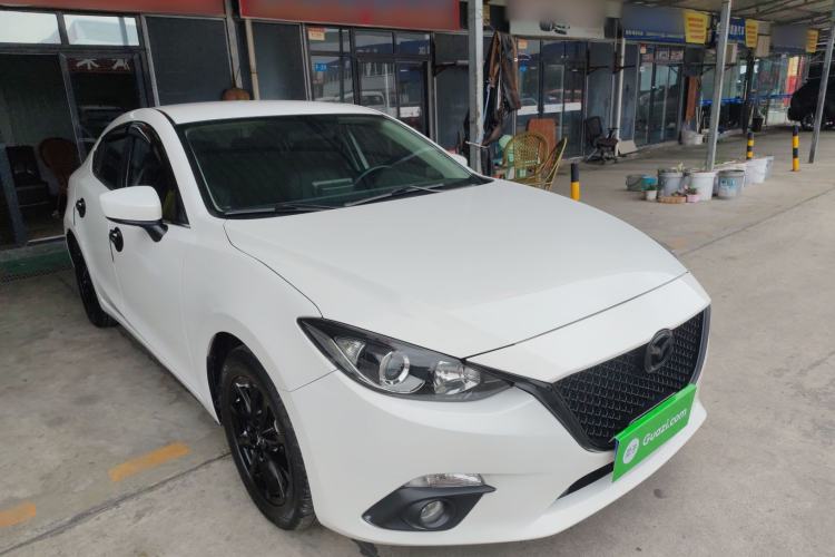 Used Mazda Mazda 3 Axela 2016 Sedan 1.5L Automatic Comfort Model
